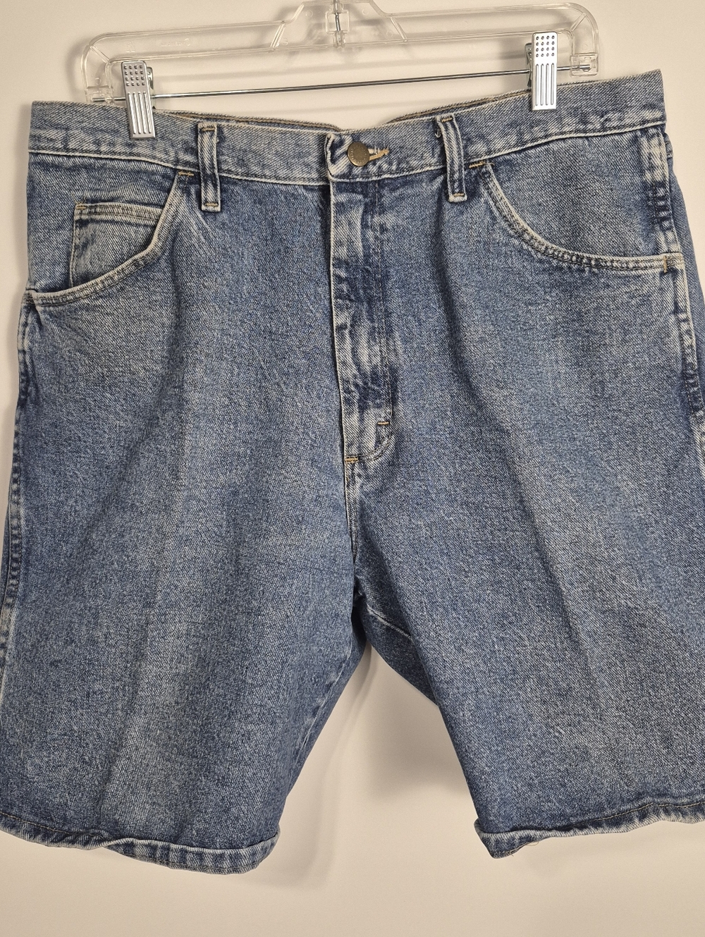 Wrangler Men’s Denim Shorts Size 36 Blue Jean Shorts Relaxed Fit 100% Cotton